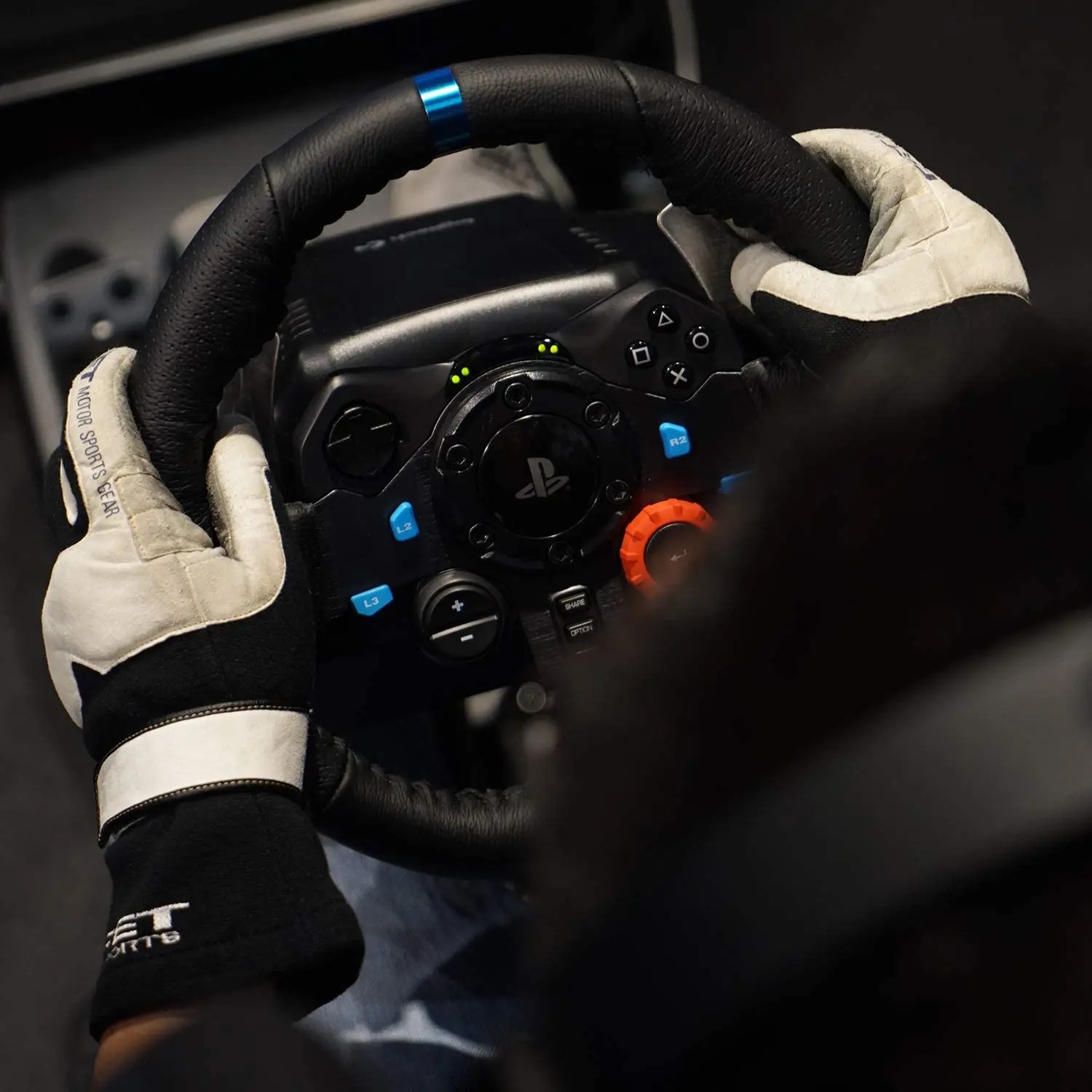 Logitech G29 Game Steering Wheel Dual-Motor Feedback Driving Force Gaming Racing Wheel with Responsive Pedals