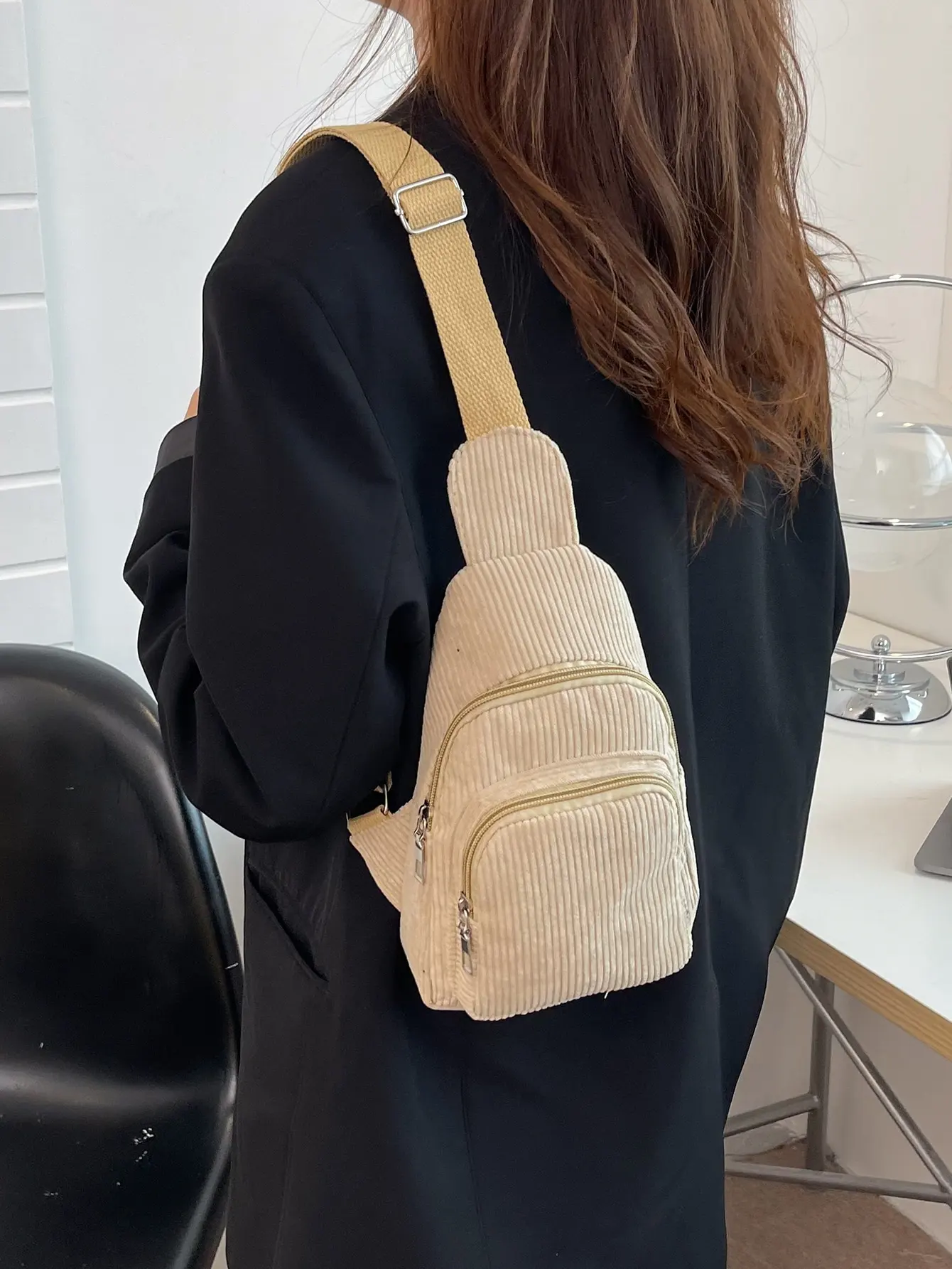 Brusttasche Cord Damen Sling Bag lässig leichte Hüfttasche vielseitige reine Farbe Schulter Umhängetasche kleine Tasche – Detail 3