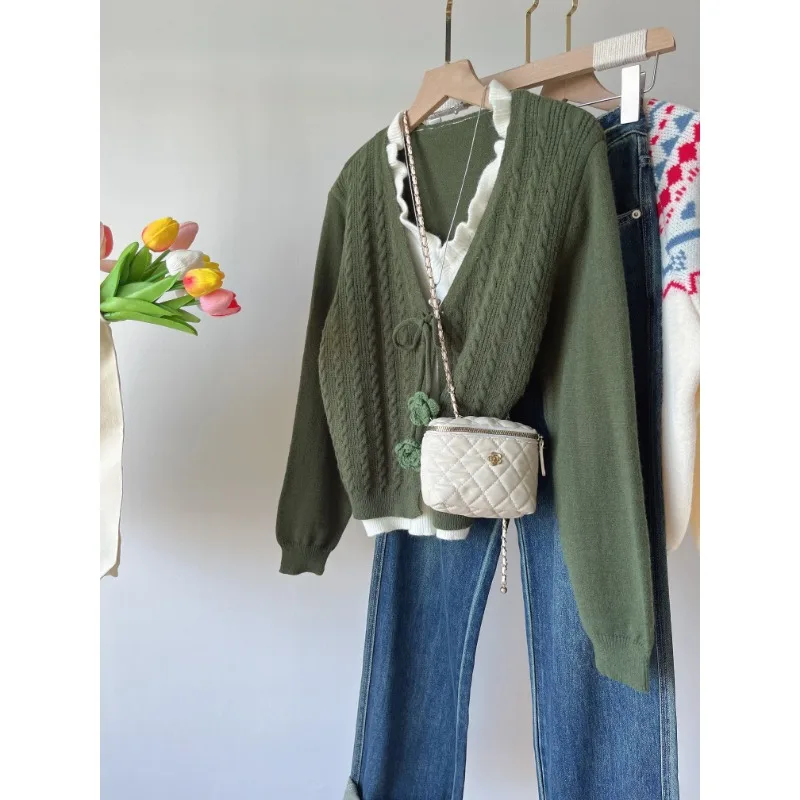 

Chic Contrast Color Loose Casual Pullovers Women Autumn Classic V-Neck Sweet Fashion Knitted Sweater Street Female Pullovers