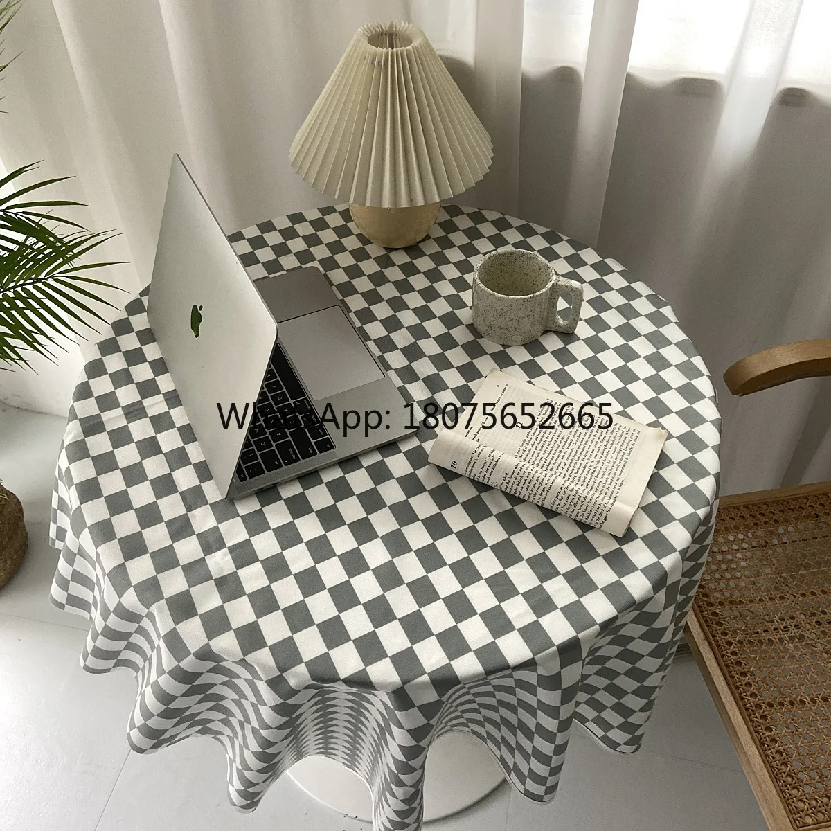 Black and white checkerboard tablecloth for desks, dining tables, homes, cafes, and homestays