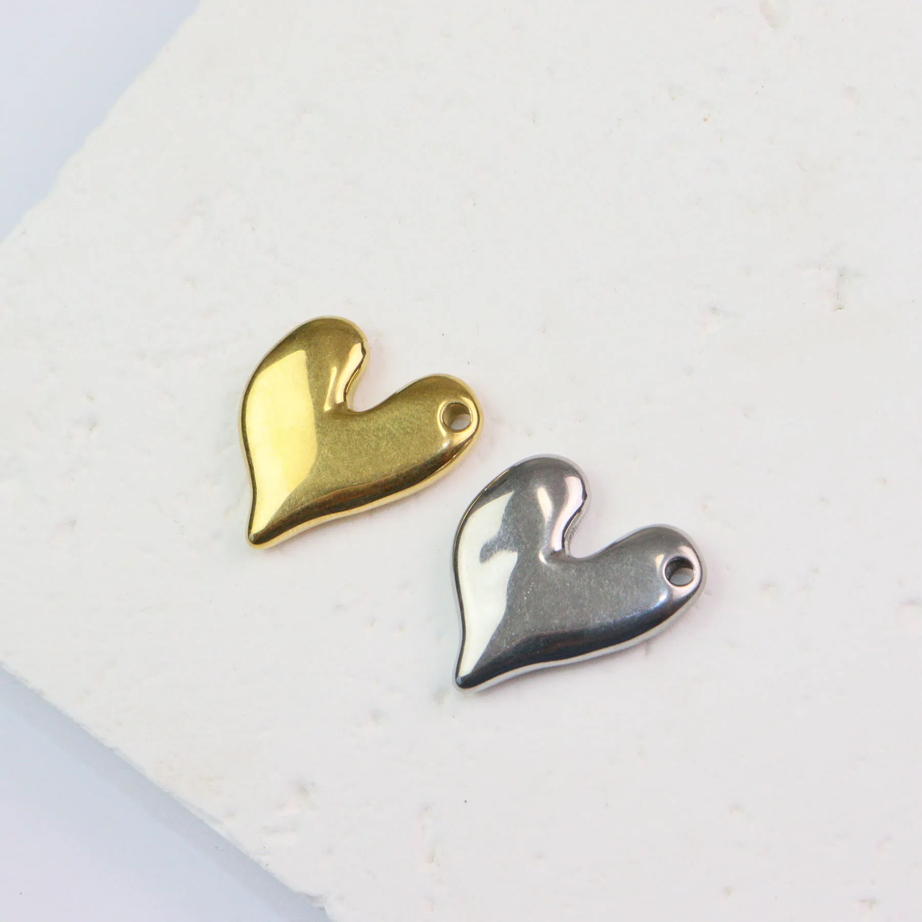 

5pcs Wholesale Stainless Steel High Quality Heart Men Women Charms Pendant DIY Fashion Jewelry Necklace Vacuum PVDPlate 2 Colors
