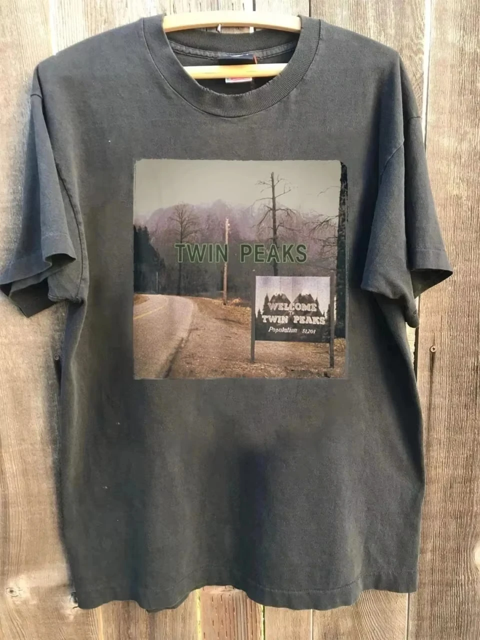 Welcome To Twin Peaks Classic TV Drama Still Print T-shirt Summer Men's and Women's Loose Breathable T-shirt