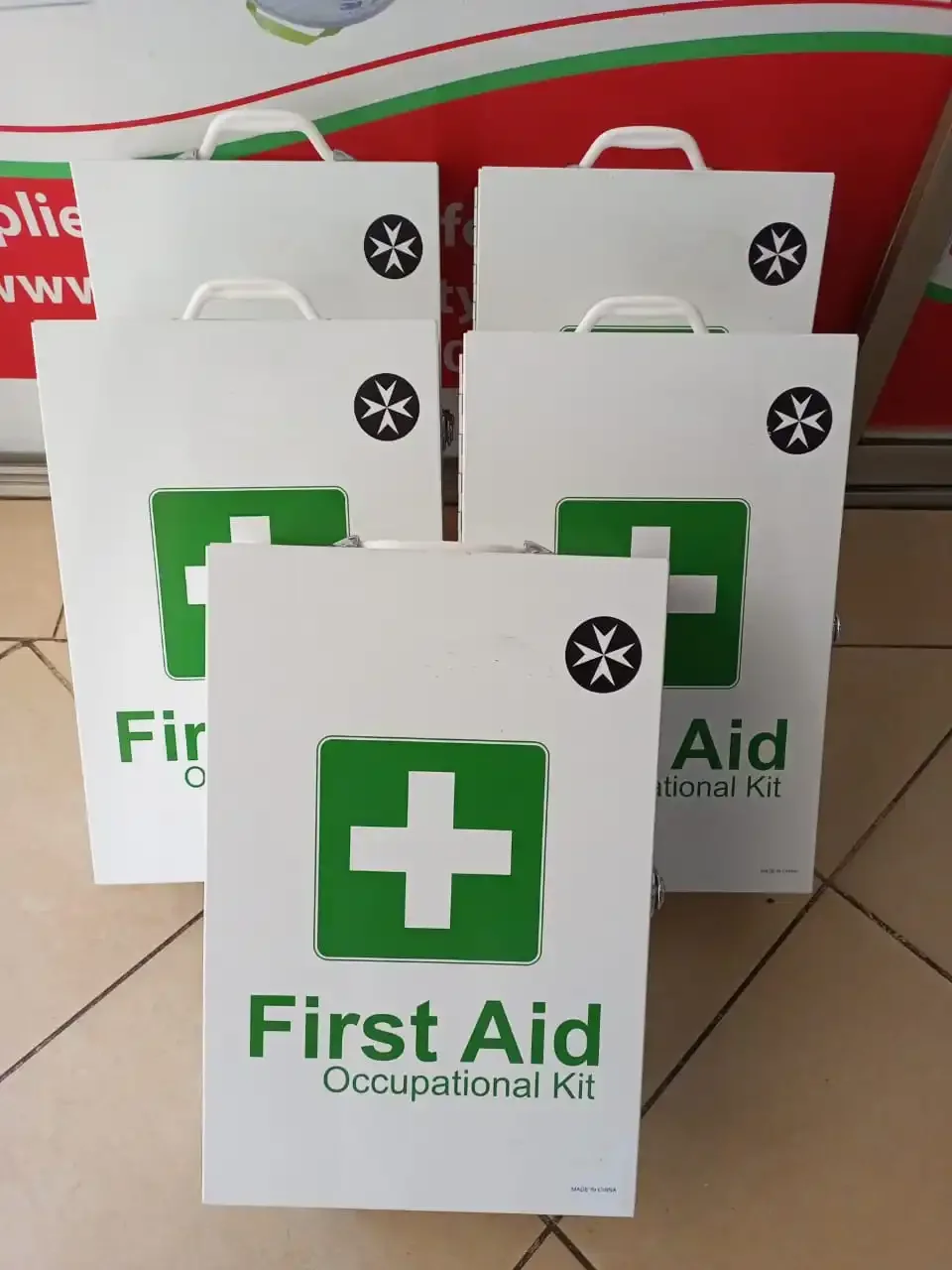 Standard 383 Pieces Wall Mount Steel  Lockable First Aid Cabinet with Medical Supplies for School, Workplace factory