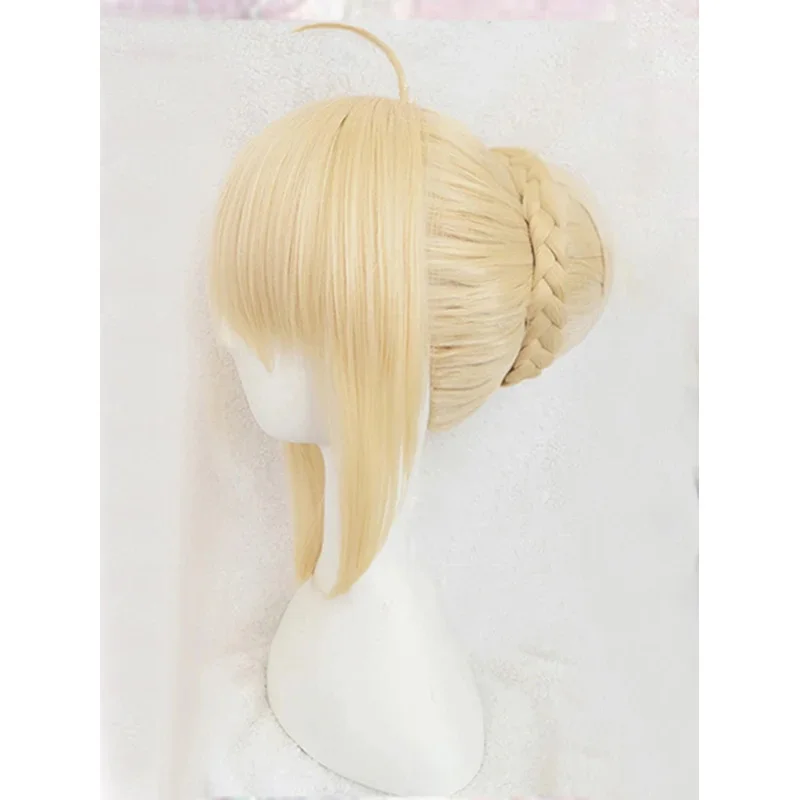 Сиси 2233FGO Fate/stay night Artoria Pendragon Sabre с париком в виде булочки, блондинка, стильный косплей, полные волосы, парики + заколки для волос с бантом