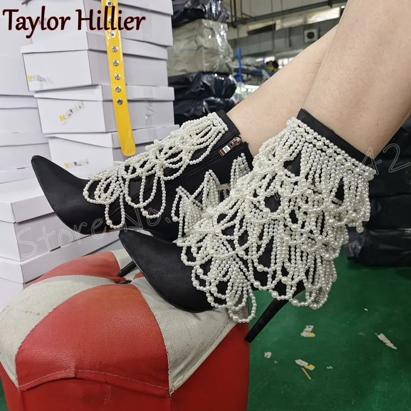 

Pearl Chain Mid-Calf Ankle Boots Pointed Side Zipper Stiletto Wedding Boots Women'S Satin Banquet Party Dinner Mid-Calf Boots