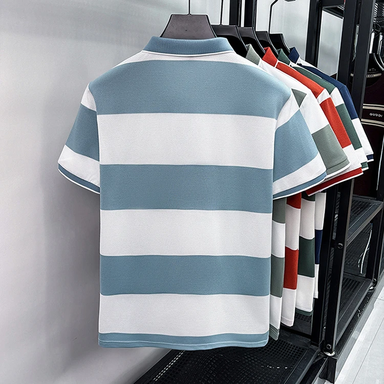 Modisches gestreiftes, farblich abgesetztes Kurzarm-Poloshirt für Herren High-End-Marke Pony-Stickerei Sommer, Golf, Freizeit, neues T-Shirt mit halbem Reißverschluss – Detail 4