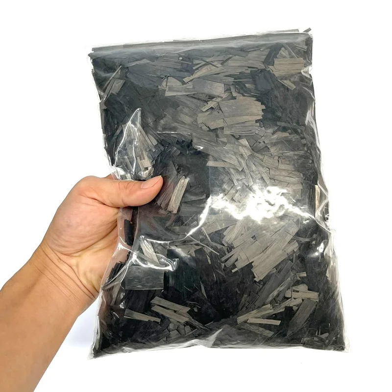 Fils de fibre de carbone de tailles mixtes 7 µm, matériau en fibre de carbone, fibre en vrac pour polymères renforcés et composites forgés