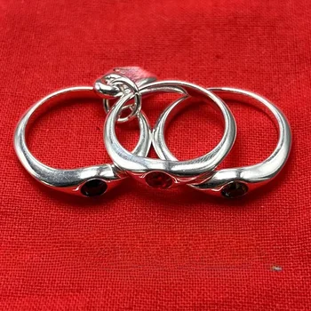 2023 UNoขายร้อนคุณภาพสูงและประณีตผู้หญิงสามแหวนวันหยุดโรแมนติกเครื่องประดับของขวัญกระเป๋าในยุโรปและอเมริกา