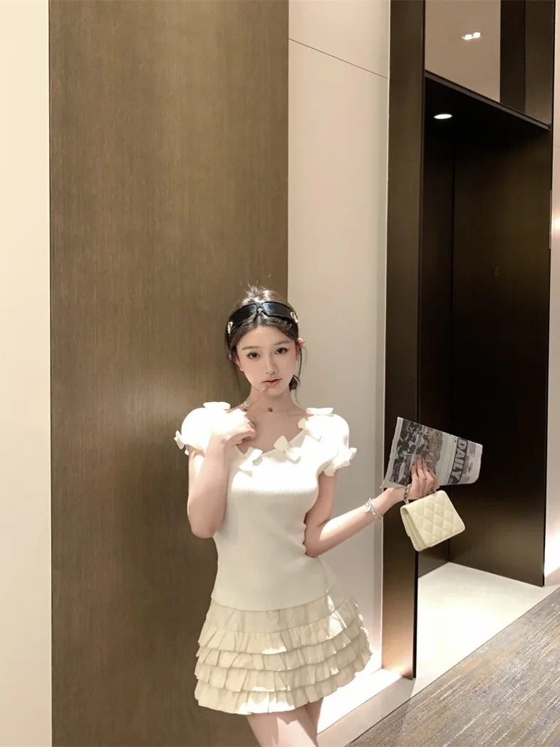 

Белый облегающий вязаный топ с узлом в нежном стиле для женщин, повседневная универсальная весенняя одежда из полиэфирного волокна