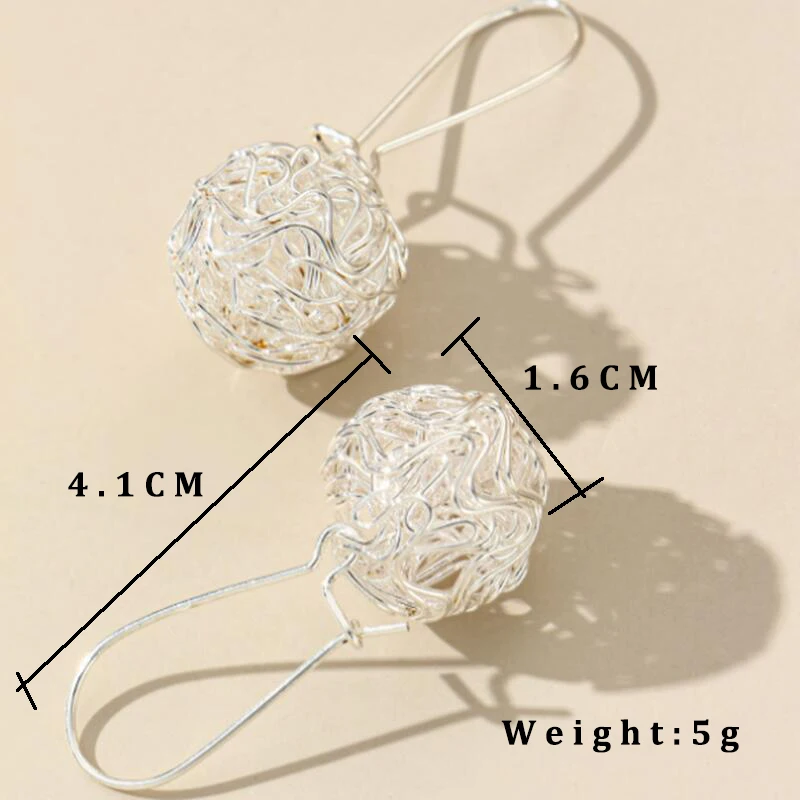 Hollow Out Metal Ball Drop Earrings for Women Personality Party Jewelry Fashion Silver Color Dangle Earrings Ear Accessories