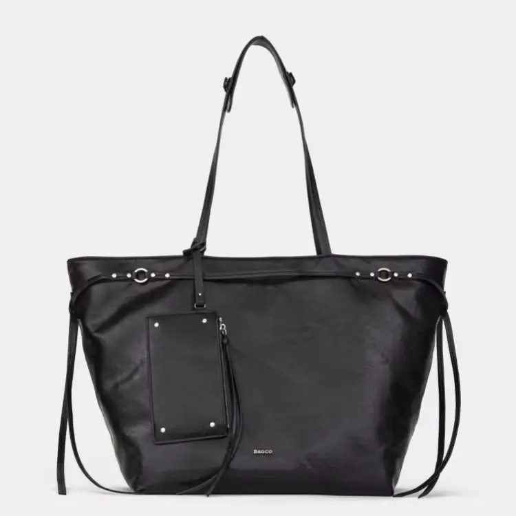 

Soft, Durable, Versatile Rectangular Shoulder Tote Bag for Women: Large Capacity, Perfect for Commuting