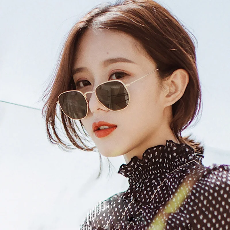 Dress Up Retro Trend Sunglasses Vintage Street Shot Women Girl Sun Glasses Alloy Frame Eyewear UV400 Eyeglass