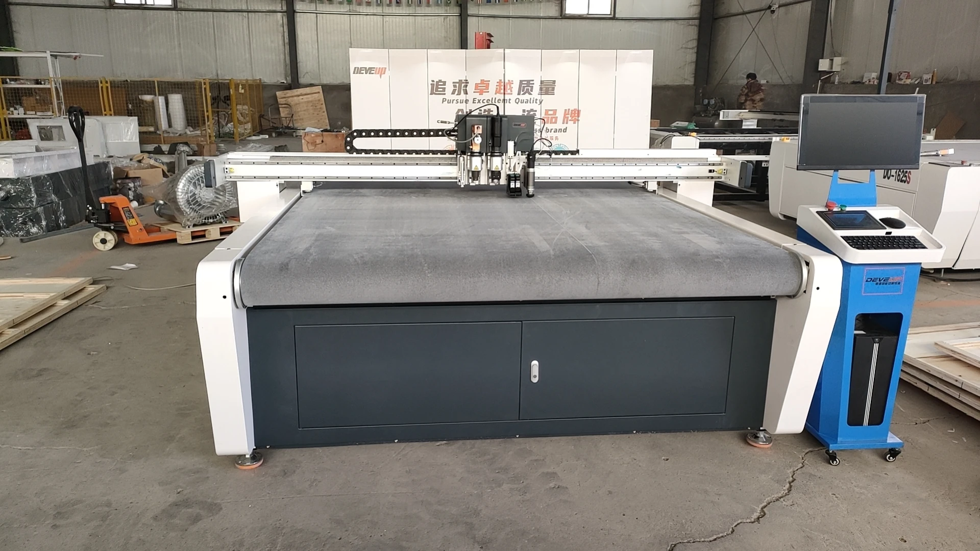 Deveup Personalizzato Tovaglia Tenda Tappeto Tappetino Taglierina CNC Coltello oscillante digitale Tagliatrice di tessuti per la casa