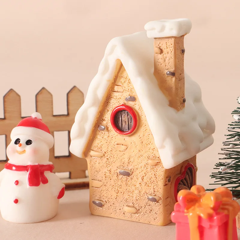 Christmas Snow House Resin Ornament Set, Dollhouse Winter Scene Accessory,Snowman Tree Fence Prop for OB11 Blythe Diorama Layout