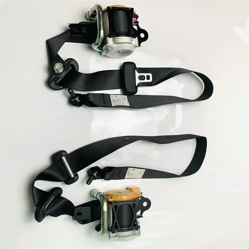 

Комплект внешнего переднего правого ремня безопасности 04814-TGB-H10ZA [Нейтральный черный] для FK7 2016-2020 гг.