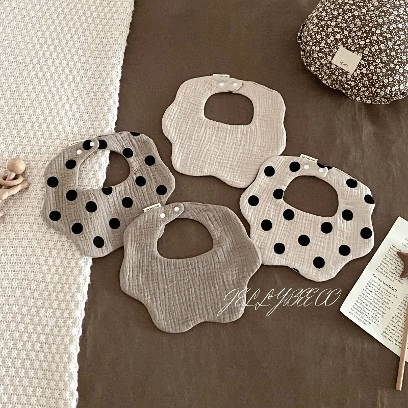 

Высококачественный нагрудник с волнистыми точками ветра и лепестками, полотенце для воды, чистая хлопчатобумажная пряжа, нагрудник для молока, против плевания