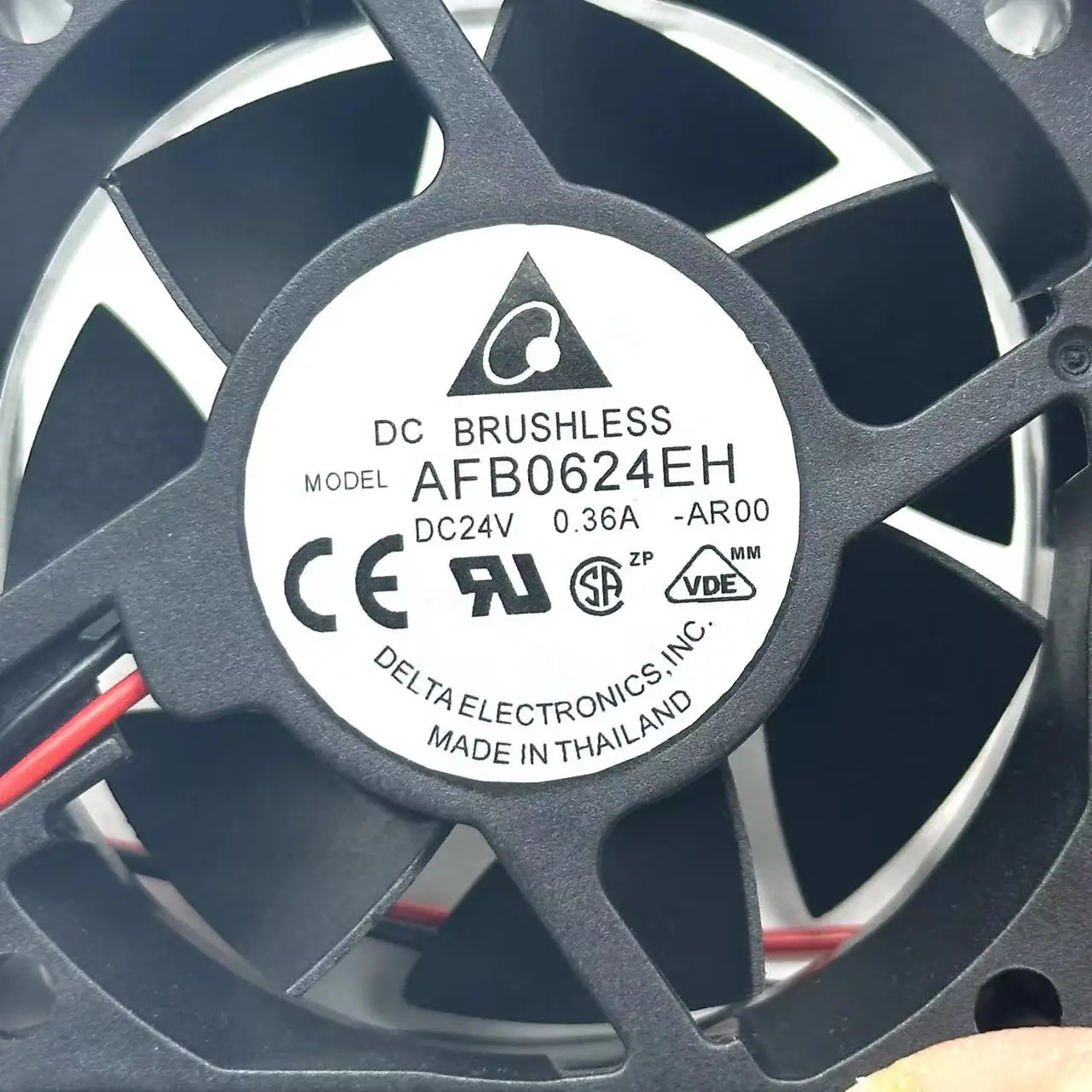 

Delta Electronics AFB0624EH 24V Server Cooling Fan - 0.36A 60x60x25mm 2-Wire DC Cooling Fan for Server