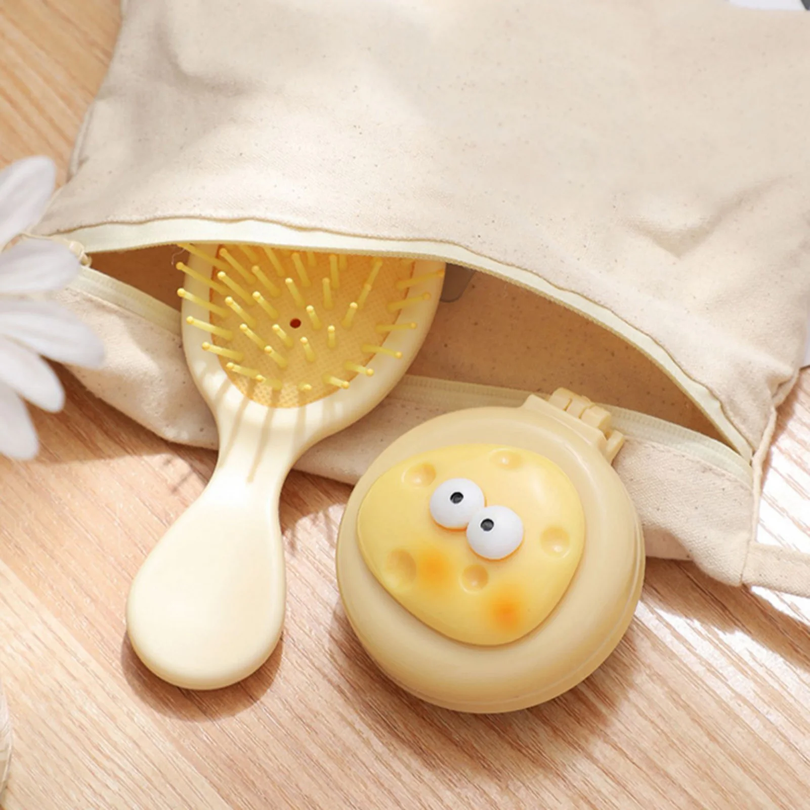 Cartoon Mini Air Cushion Comb Kawaii Cheese Fried Egg Decoration Massage Comb For Women Portable Outdoor Pocket Air Cushion Comb