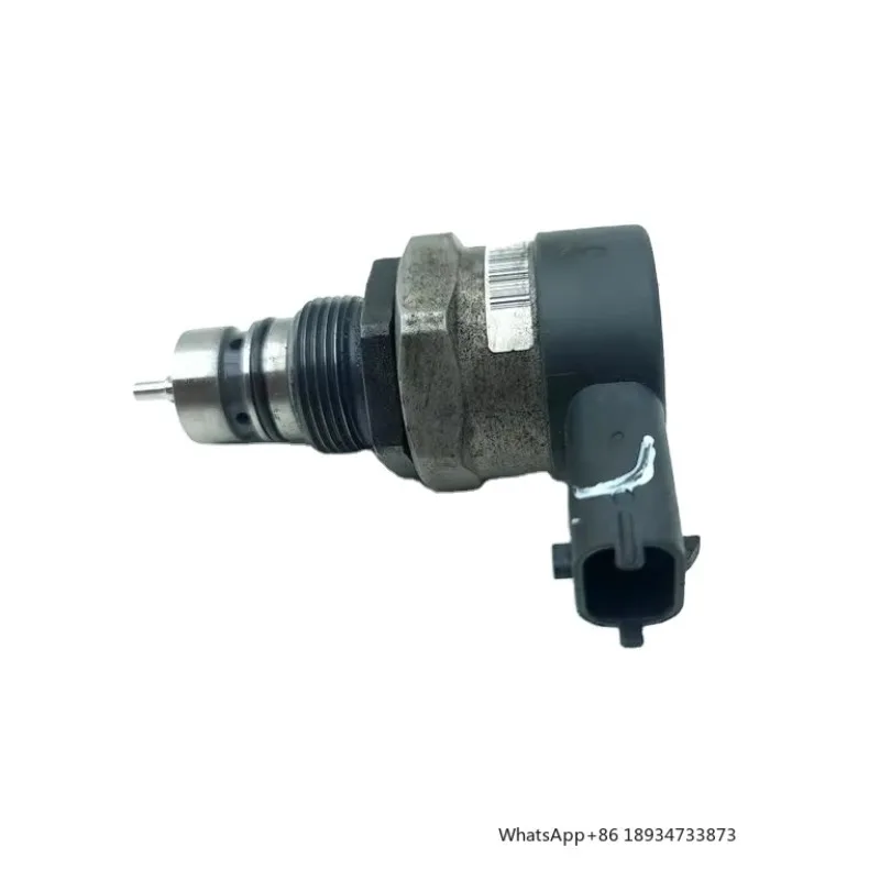 New for Land Rover Evoque II 2020 Fuel Pump High Pressure Regulator 0281006464 AMD191397