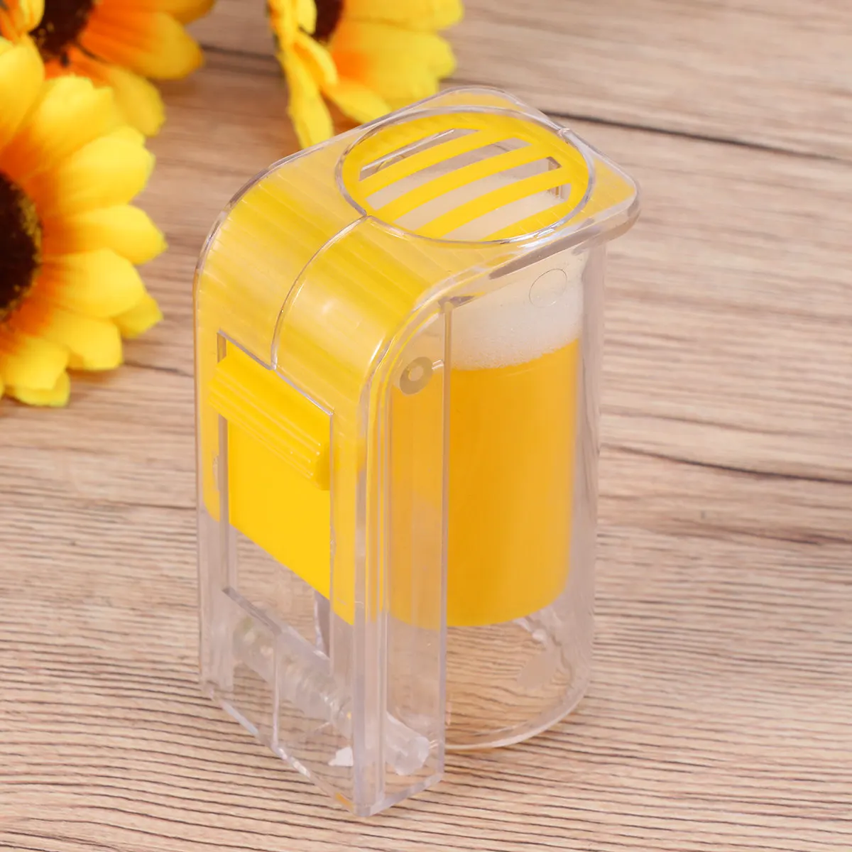 Mark Bottle Beekeeper Supplies Essential Beekeeping Tool for Queen Capture Marking Safety during Inspections Foam