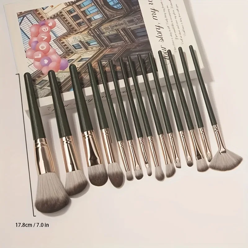 14피스 럭셔리 메이크업 브러쉬 세트 - 프리미엄 카부키 브러쉬 포함, 그녀를 위한 완벽하고 부드러운 선물, 전문가용 메이크업 박스