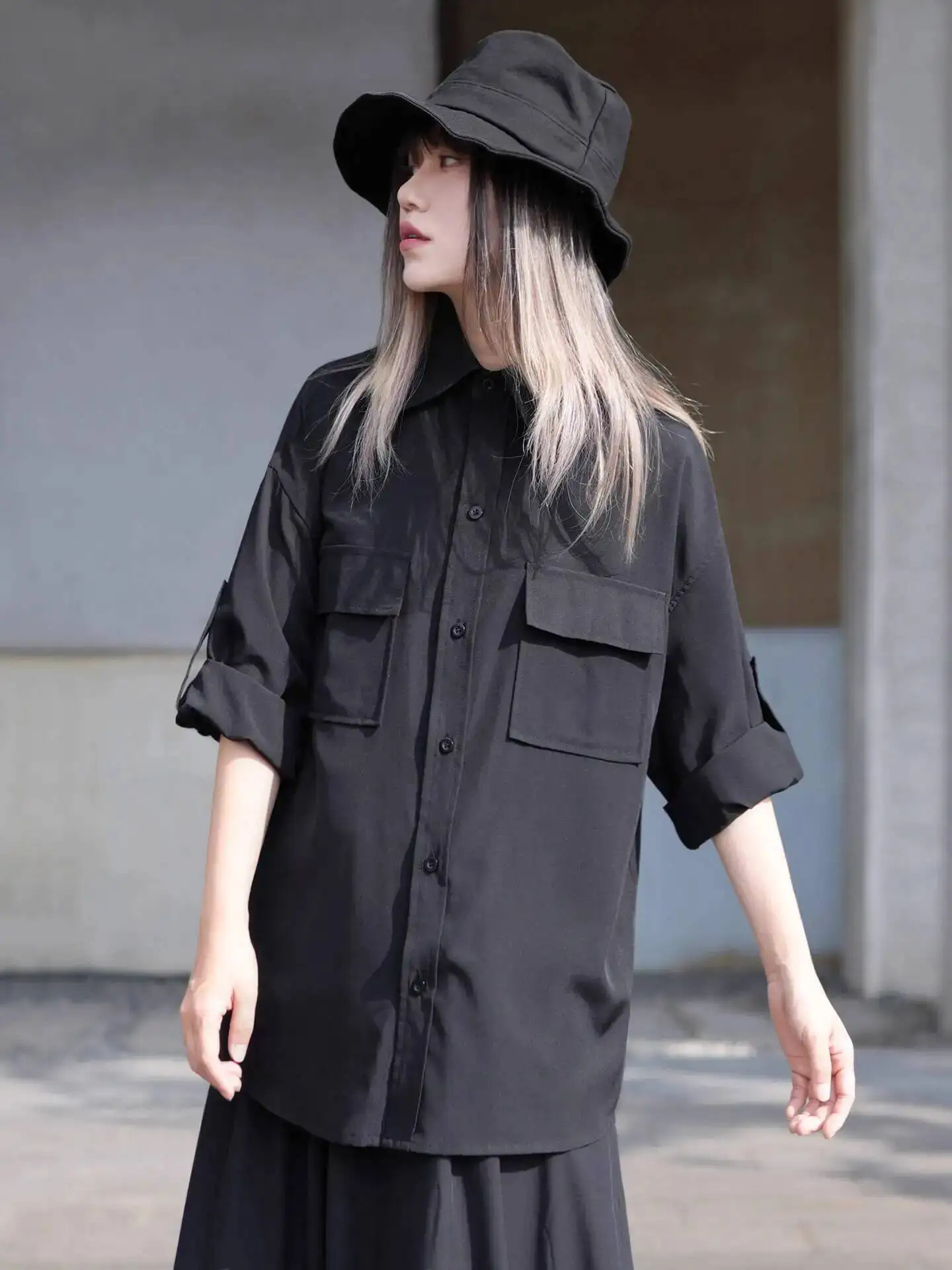 Women Shirts Summer New Style Japanese Vintage Black Short Sleeve Shirt Women's Loose Fit Student Shirt Pure Black Top