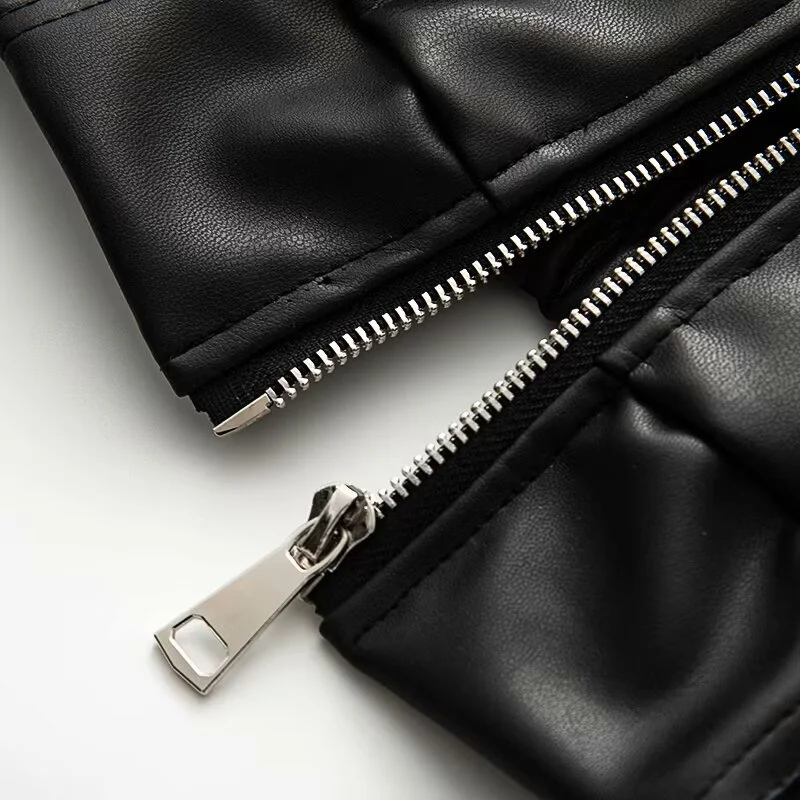 เสื้อแจ็คเก็ตหนังผู้หญิง KEYANKETIAN รุ่นใหม่ประจำฤดูใบไม้ร่วงและฤดูหนาว  ปกเสื้อแบบปกเชิ้ต  ติดซิป  แขนยาว  ประดับโบว์