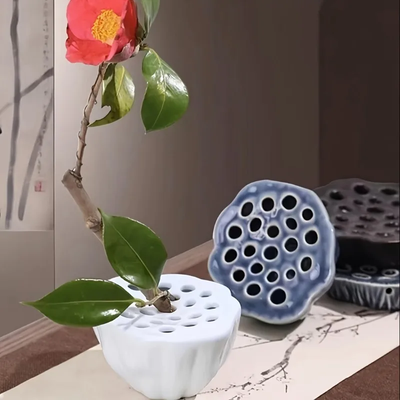 Elegant Ceramic Lotus Blossom Hydroponic Arrangement  Zen-Inspired Chinese Style, Perfect for Tea Table Decor