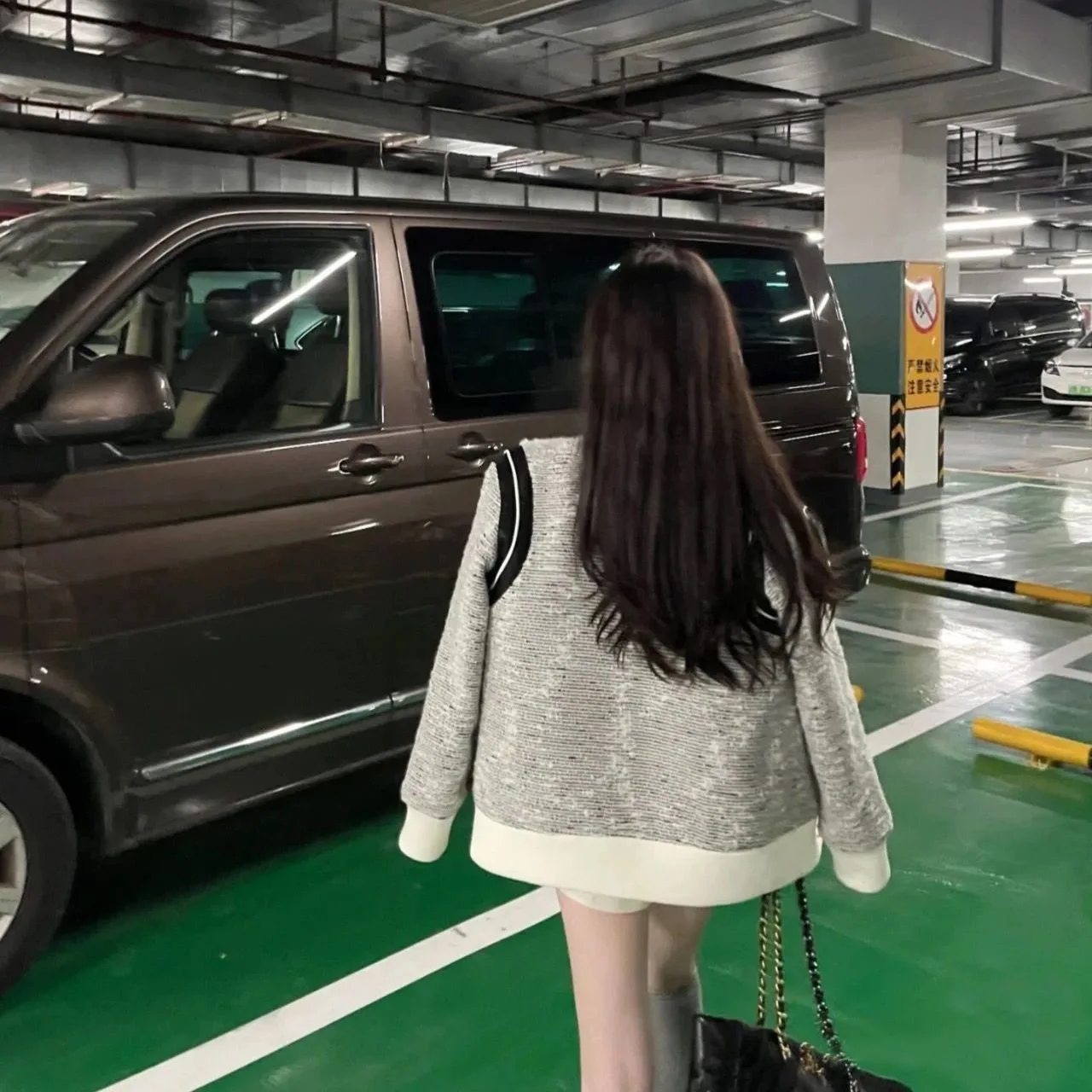 

Женские укороченные твидовые жакеты для зимы, уличная одежда, городская мода, Y2K, вечерние, с блестящими стразами, в стиле Ins