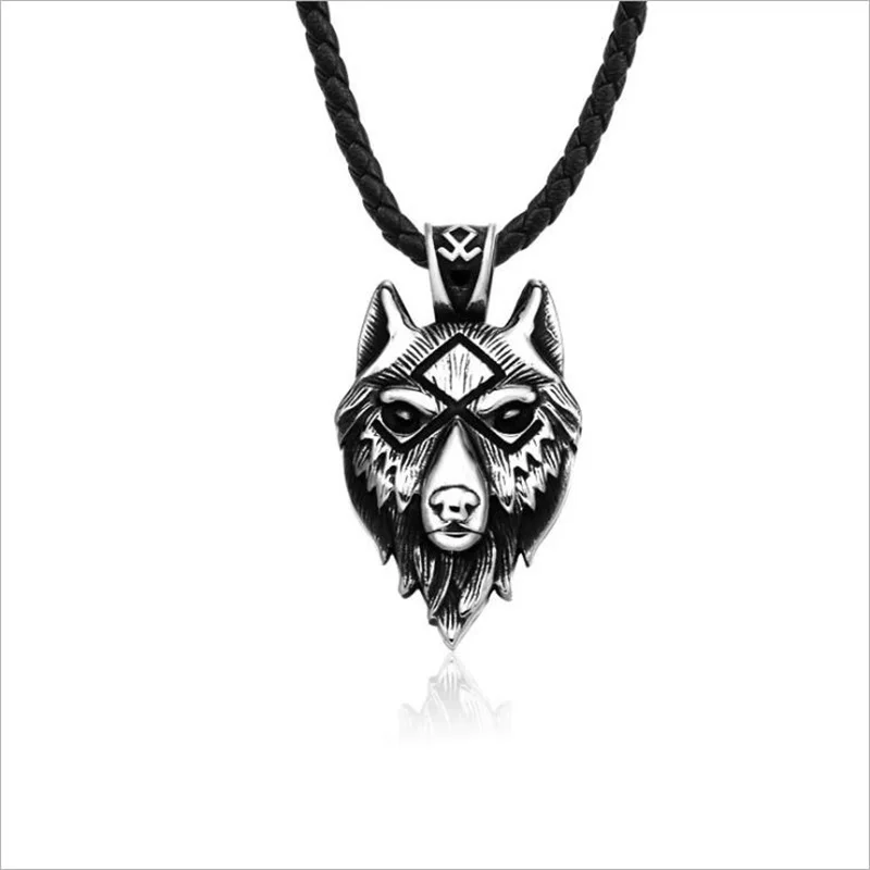 Viking Carter Wolf Head Pendant Necklace Nordic Retro Rune Alphabet Amulet Men's and Women's Accessories