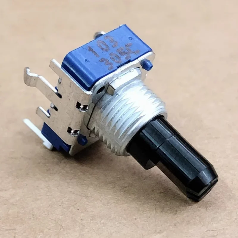 1pcs，Single loop rotary potentiometer，RK11，103，4Pin，The shaft length is 15mm，The volume knob of an electronic organ