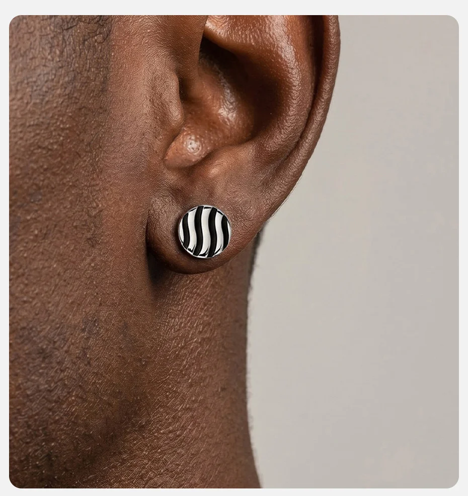 Vnox Edelstahl Runde Wasserwellen-Ohrstecker für Herren, Silberfarben Täglicher Punk-Schmuck Geschenk für Vater Sohn Ehemann Freund – Detail 2
