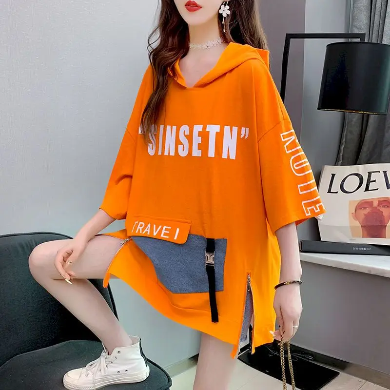 Design Sense Split Short-sleeved T-shirt Women Korean Large Size Five-point Sleeves Hoodie Loose Mid-length Hooded Tops Summer