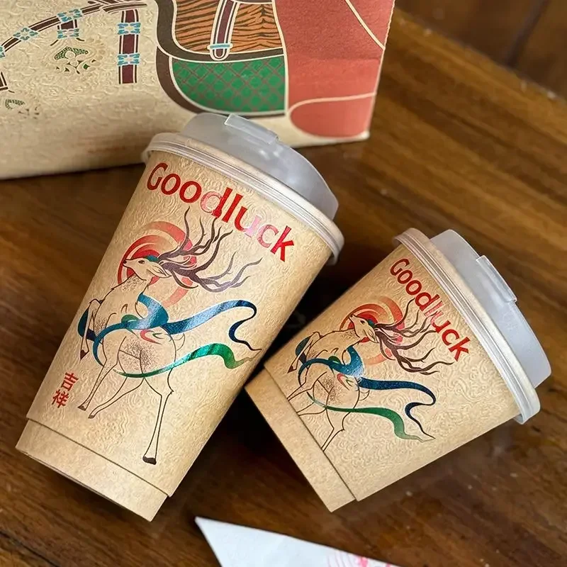 25 Sets Embossed Milk Tea Paper Cups 330/500ml Disposable Cartoon Deer Coffee Cup Beverage Takeaway Packaging Cups with Lid