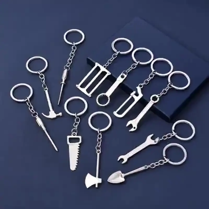 Father's Day Dad Gift Practical Tool Pocket Buckle, Hammer, Wrench, Pliers, Shovel, Men's Creative Car Bag Keyring