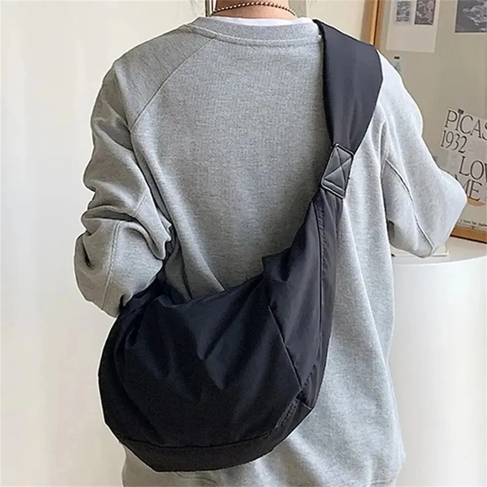 Shoulder Bag Fashion Summer Large Capacity Casual Nylon Women Shoulder Bag Korean Style Hobos Bag Youth Crossbody Shoulder Bag