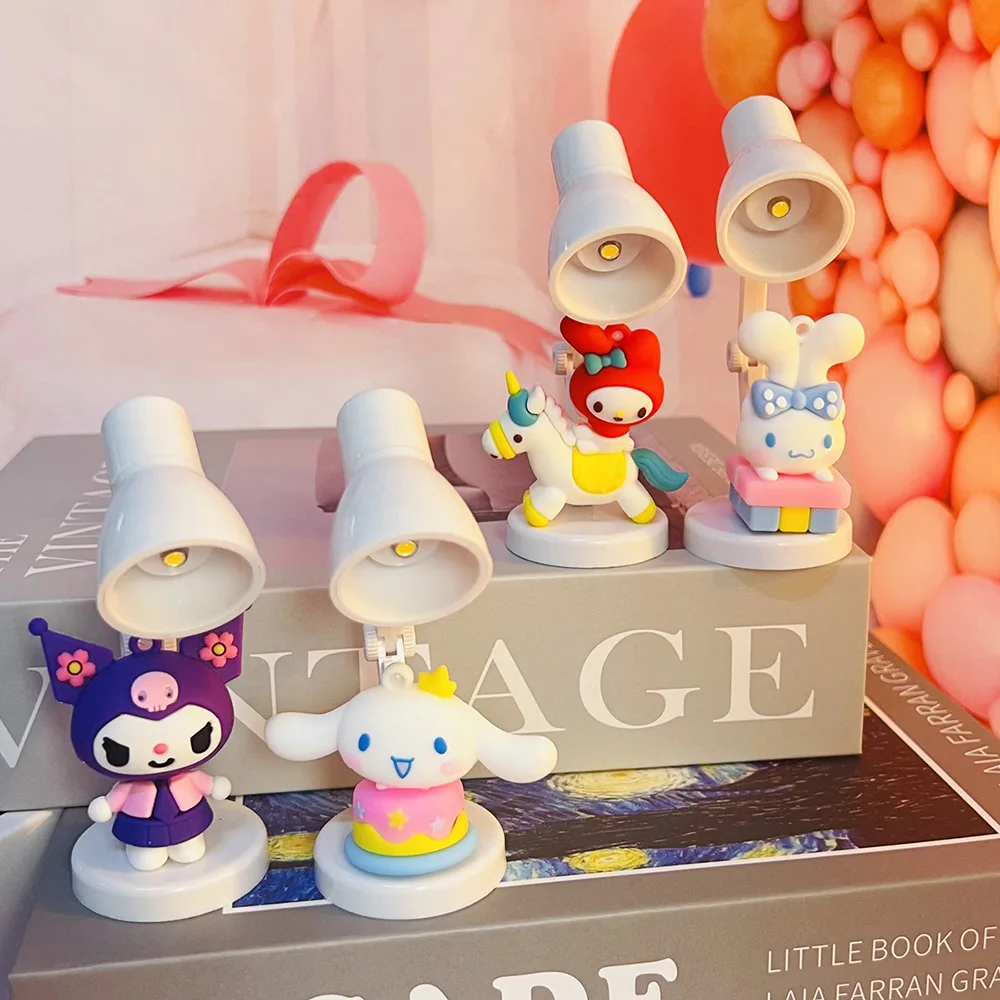 

Sanrio Characters Soft Rubber Cute Mini Creative Table Lamp LED Reading Lamp 3D Figure Lamp Gift