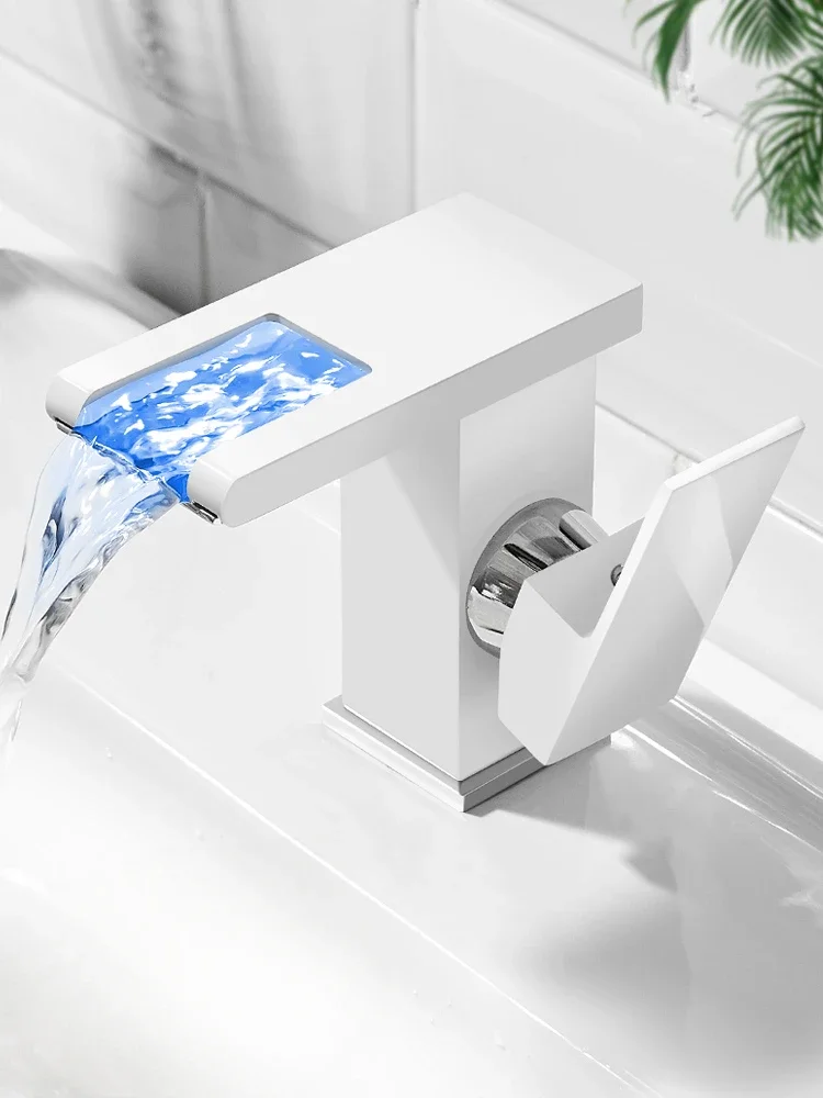 

Креативный смеситель «Водопад», смеситель для горячей и холодной мойки лица, бытовой столик для ванной комнаты