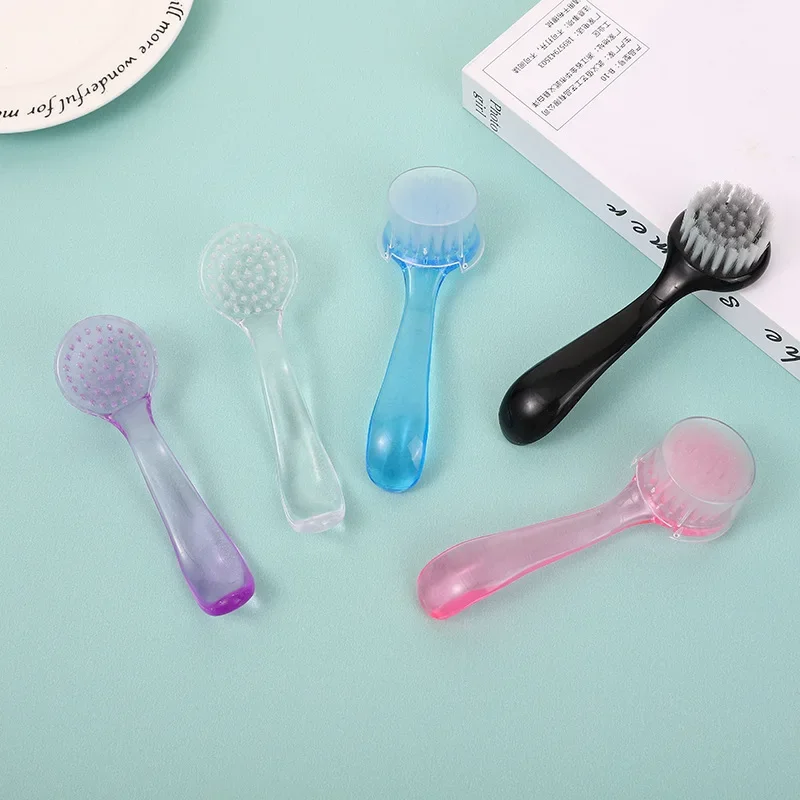 1PC Gentle Nail Brush Nail Art Gel Powder Dust Clean Remover Brush with Plastic Handle Nail Care Round Head Makeup Brushes