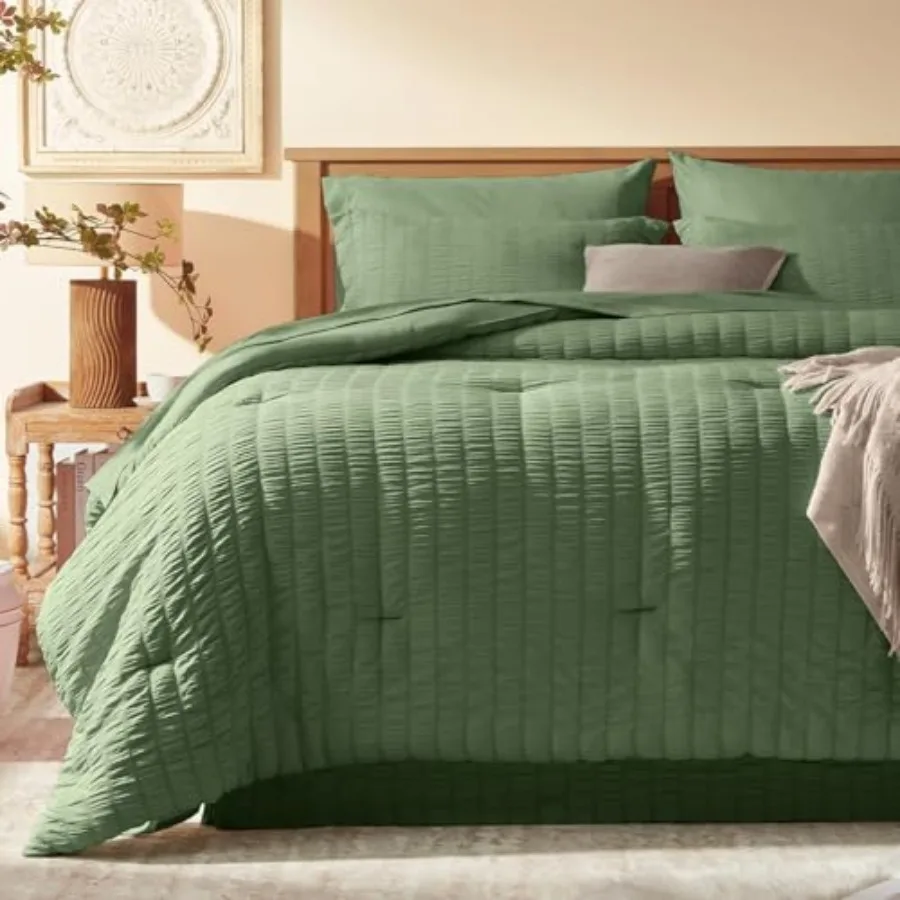 

Комплект постельного белья Twin Comforter из 6 предметов: одеяло из сирсакера, простыни, комплекты постельного белья Twin Comforter с одеялом.