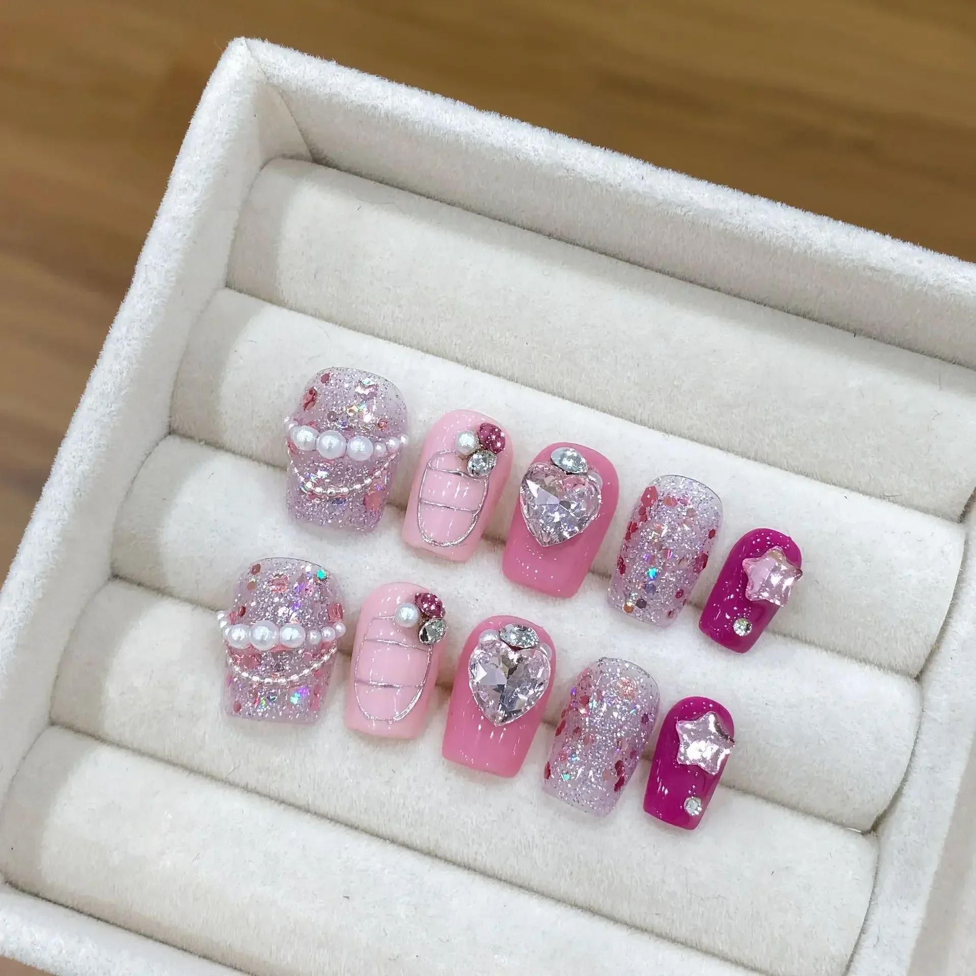 10Pcs Maillard Color Press on Nails Short French Ballet Fake Nail with Pearl Star Rhinestone False Nail Full Cover Nail Tips