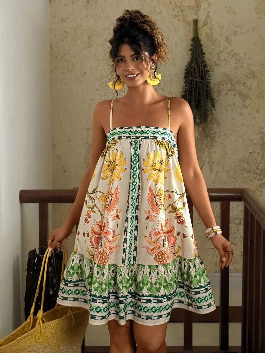 

Мини-платье А-силуэта без рукавов с цветочным принтом в стиле бохо и зеленой отделкой