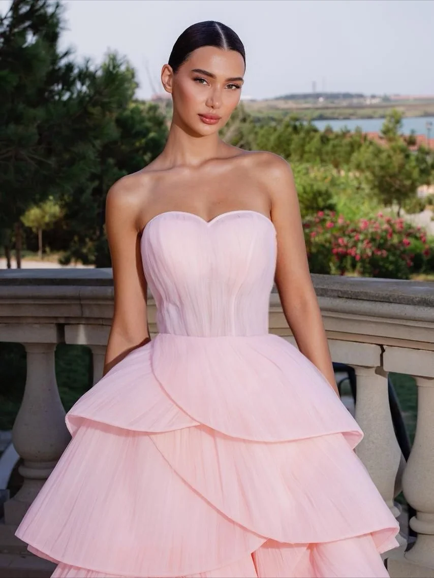 2026 alta costura rosa vestidos de noite sem alças em camadas organza vestido de noiva exclusivo segundo vestido de casamento plissado tule vestidos de baile