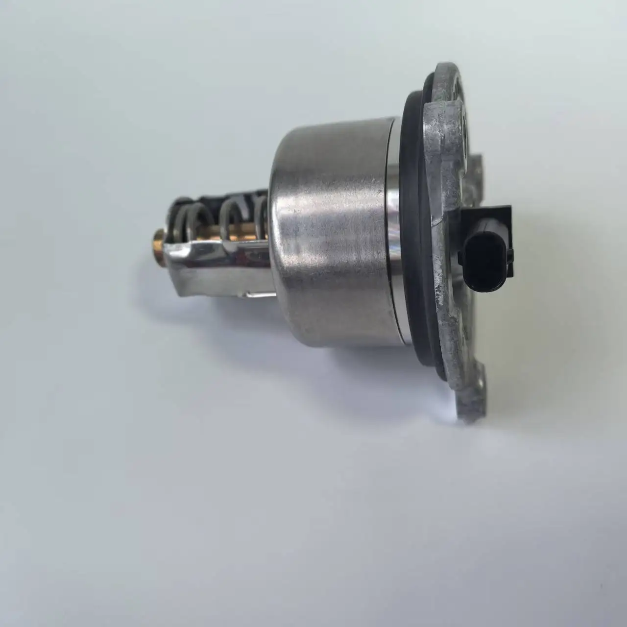

Automotive electronic thermostat OEM quality aluminum thermostat for 981 Boxster Cayman Carrera 9A712111000 9A712111000