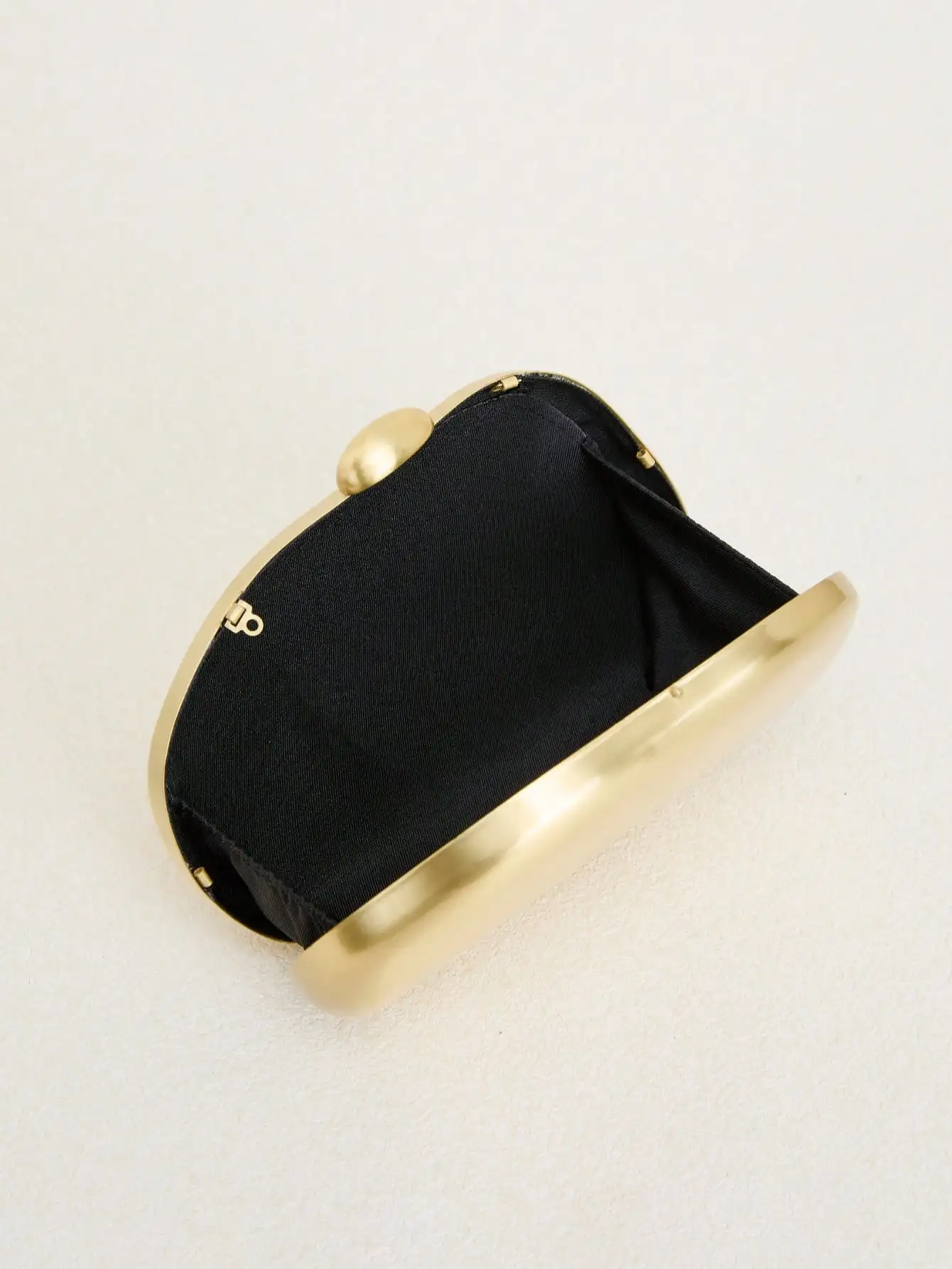 DONGSUO Women metal gold mirror shell bag cute Evening Clutch Bag with strap For Wedding Party small Purses Designer Handbags