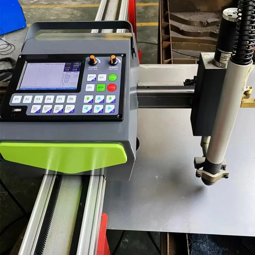 Anzahlungspreis Mini tragbare tragbare CNC-Flammenplasmaschneidemaschine vollautomatisch und halbautomatisch