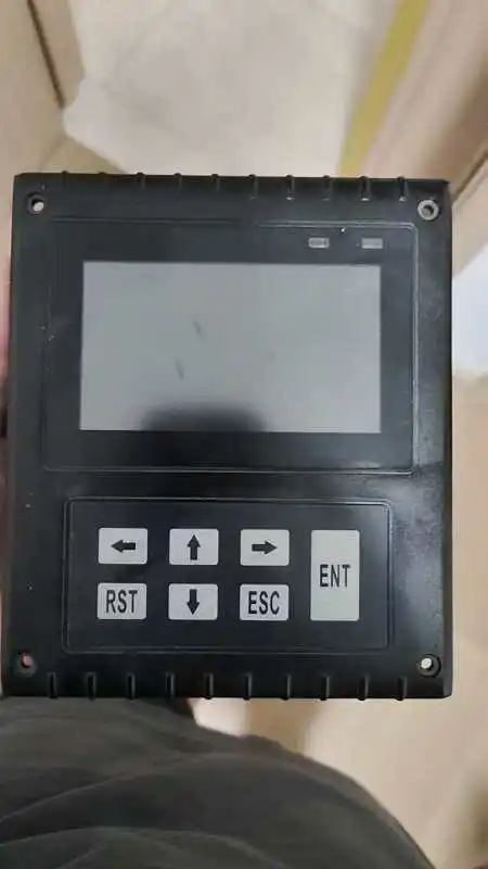 10T ZOOMLION on-board crane display screen with program