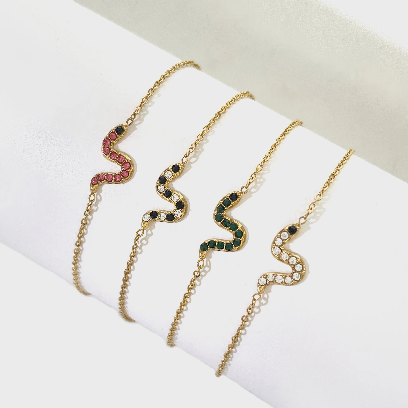 Peri'sbox Multicolor Exquisite Cz Stone Minimal Snake Bracelet Stainless Steel Gold Pvd Plated Serpent Bracelets Animal Jewelry