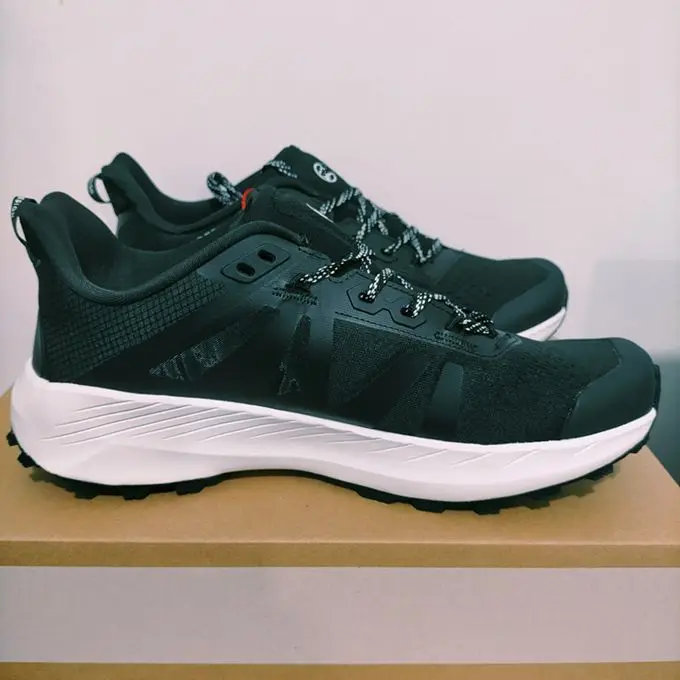 Summer New Unisex Hot Running Sneakers Professional Athletic Shoes Comfortable Running Shoes Outdoor Sneakers Athletic Shoes