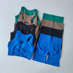 Conjunto de Fitness de cintura alta y levantamiento de cadera para mujer con parte de atrás bonita, sujetador deportivo, vestido de Yoga, entrenamiento ajustado y pantalones cortos deportivos